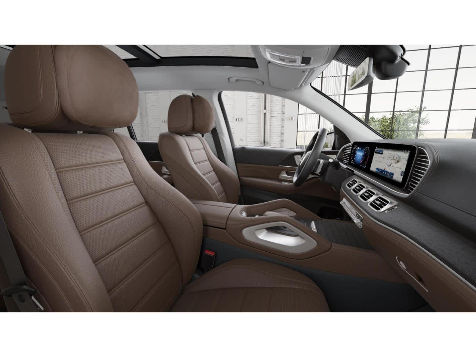 2026 Mercedes Benz GLS 450 4MATIC photo 3