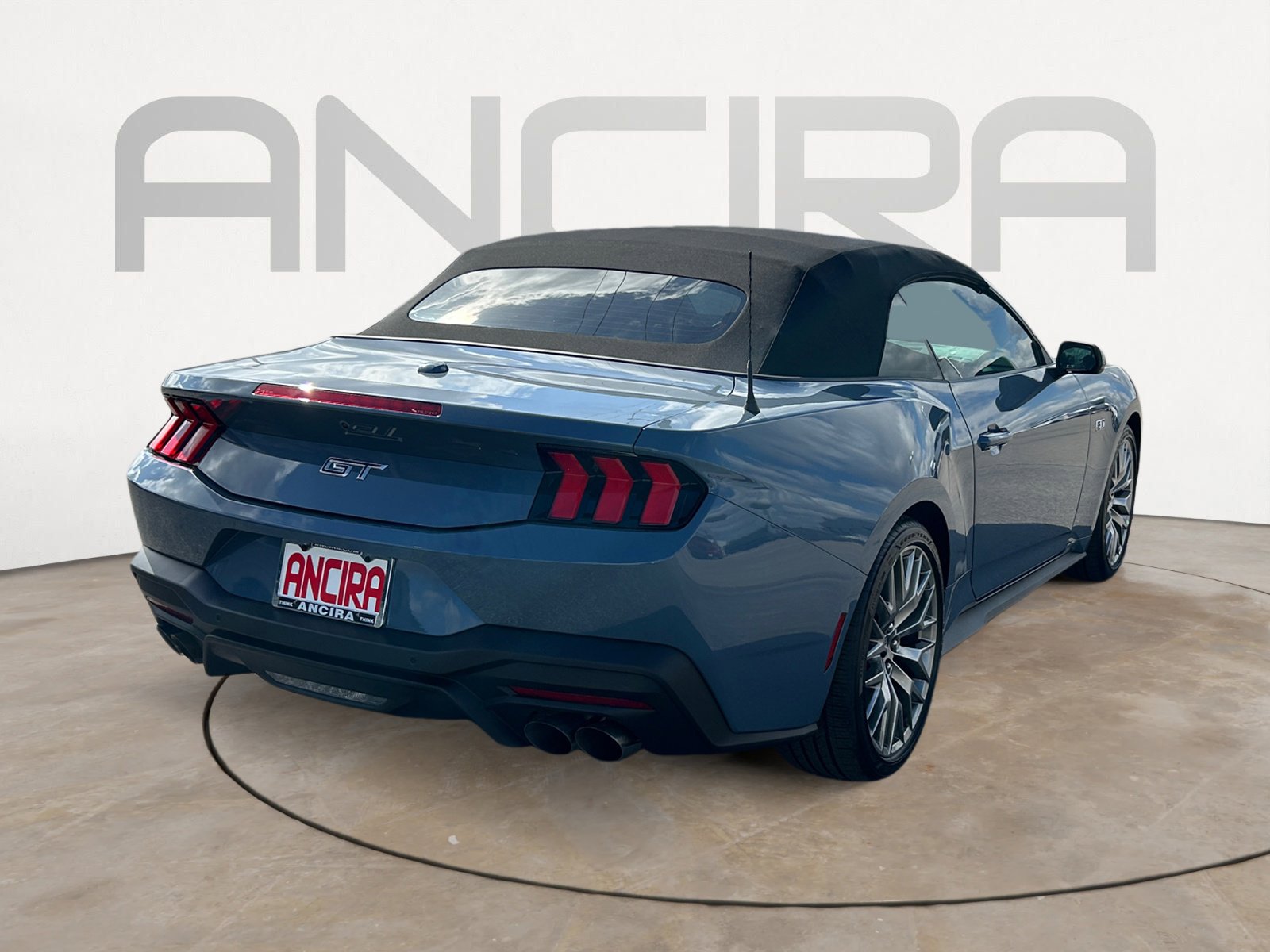 2025 Ford Mustang GT Premium photo 9