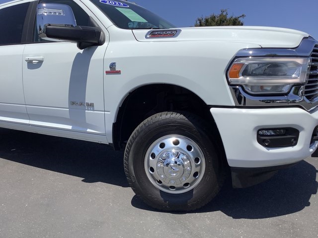 2023 Ram 3500 Laramie photo 3