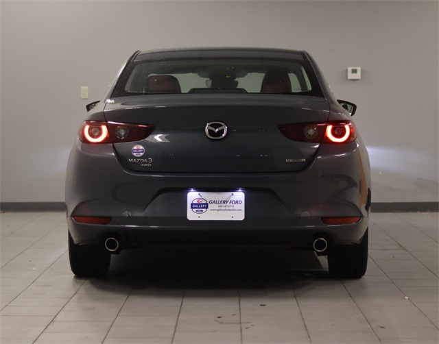 2024 Mazda Mazda3 2.5 s Carbon photo 2