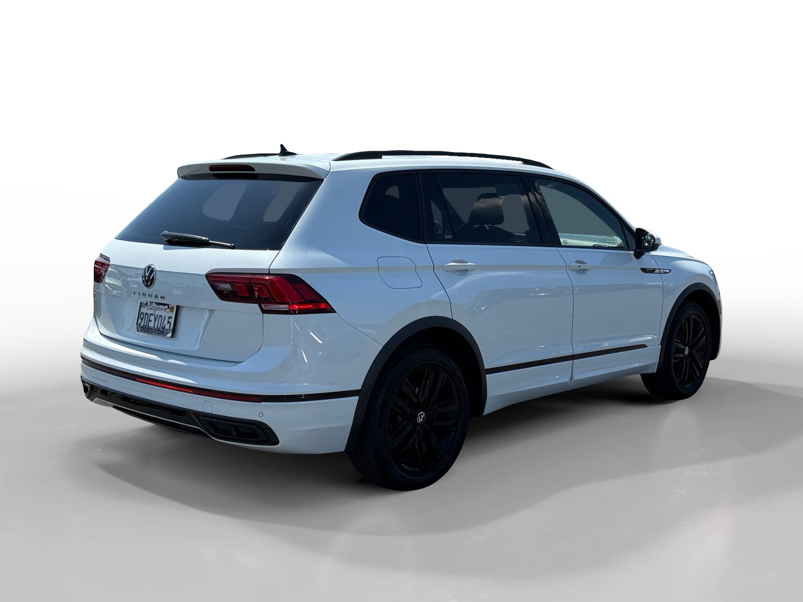 2022 Volkswagen Tiguan SE R-Line Black photo 5