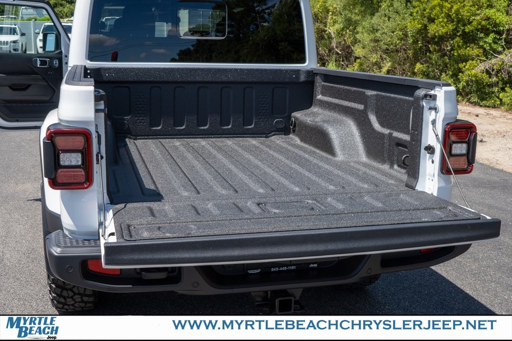 2025 Jeep Gladiator Sport photo 30
