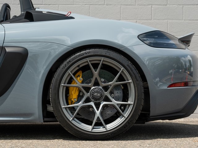 2025 Porsche Boxster Spyder photo 13