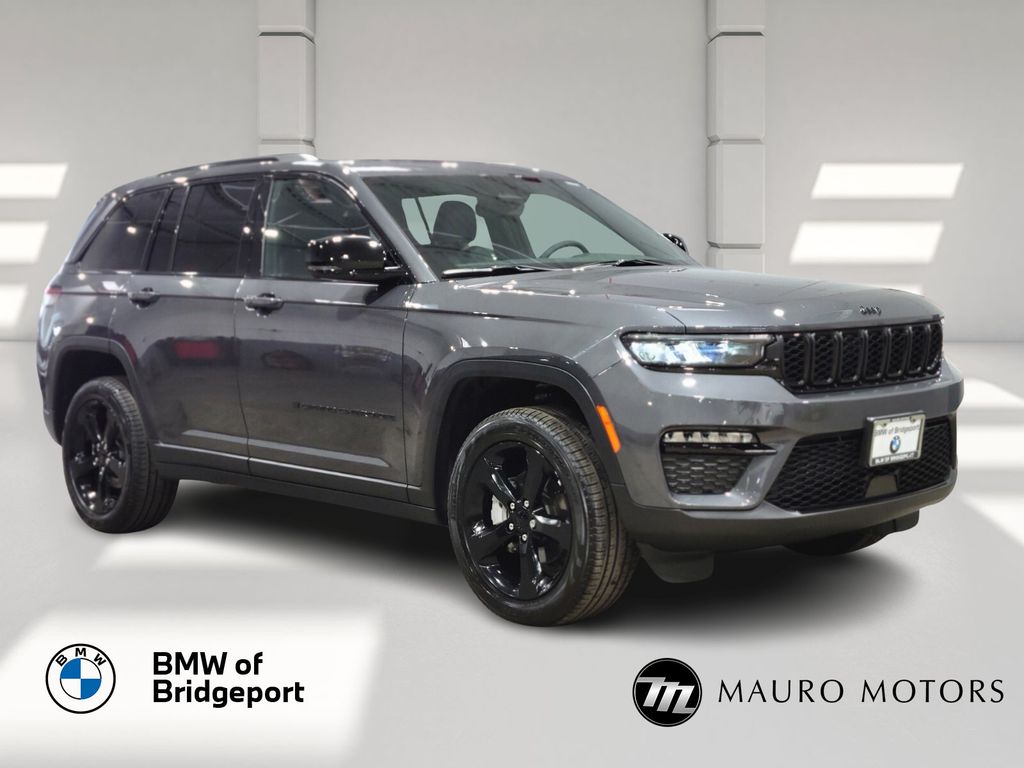 2025 Jeep Grand Cherokee Limited's photo