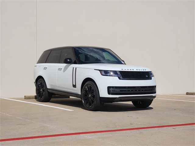 2025 Land Rover Range Rover SE photo 2