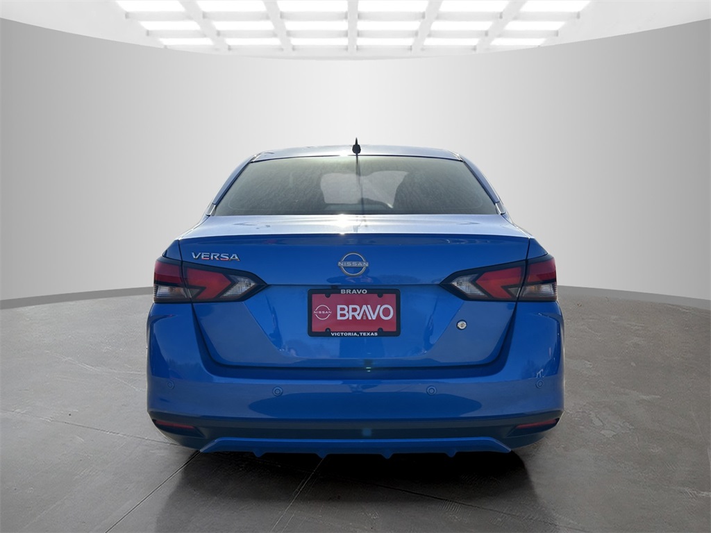 2024 Nissan Versa 1.6 S photo 6