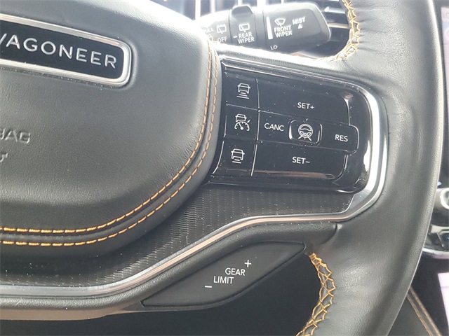2024 Jeep Grand Wagoneer III photo 13