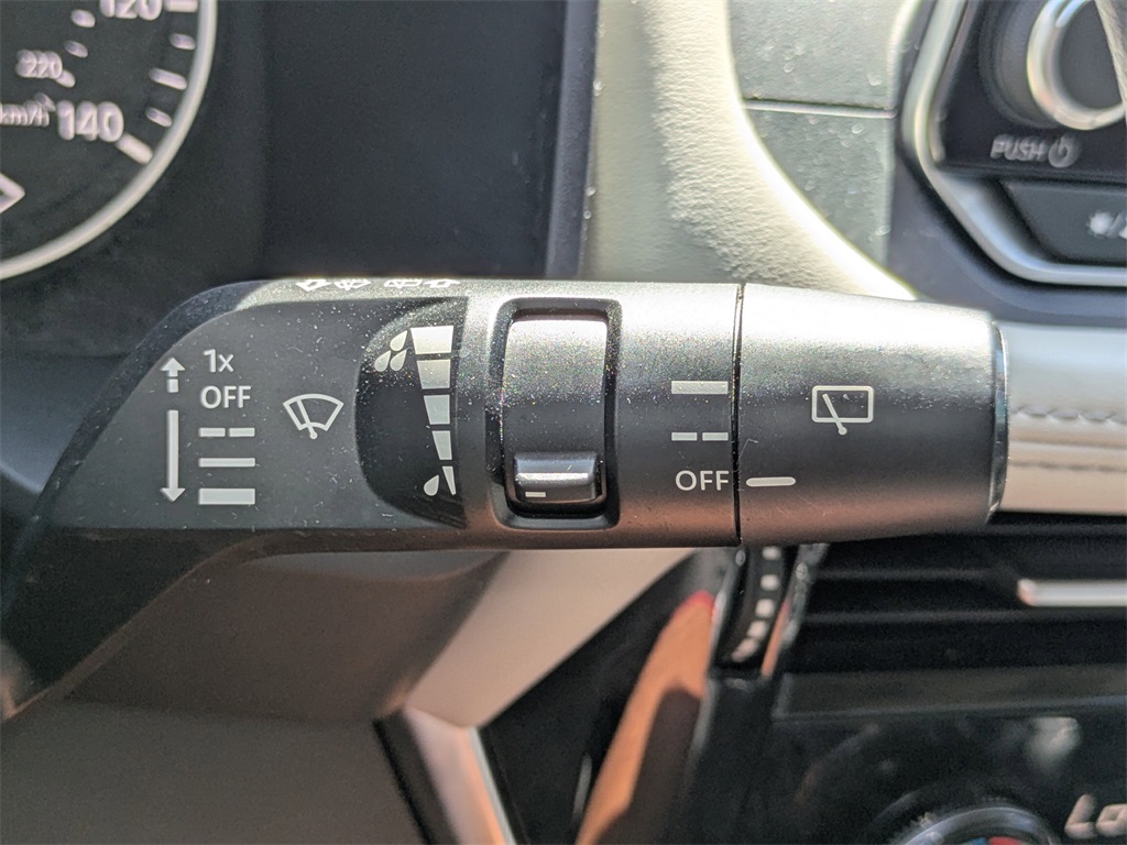 2023 Nissan Rogue SV photo 23
