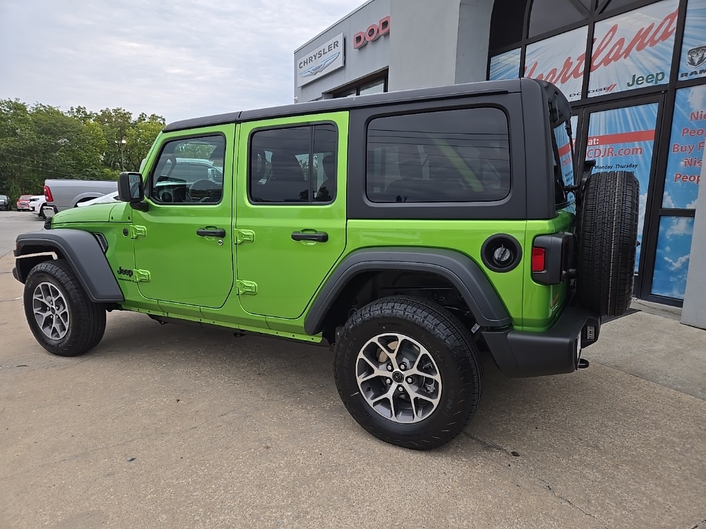 2025 Jeep Wrangler Sport S photo 7