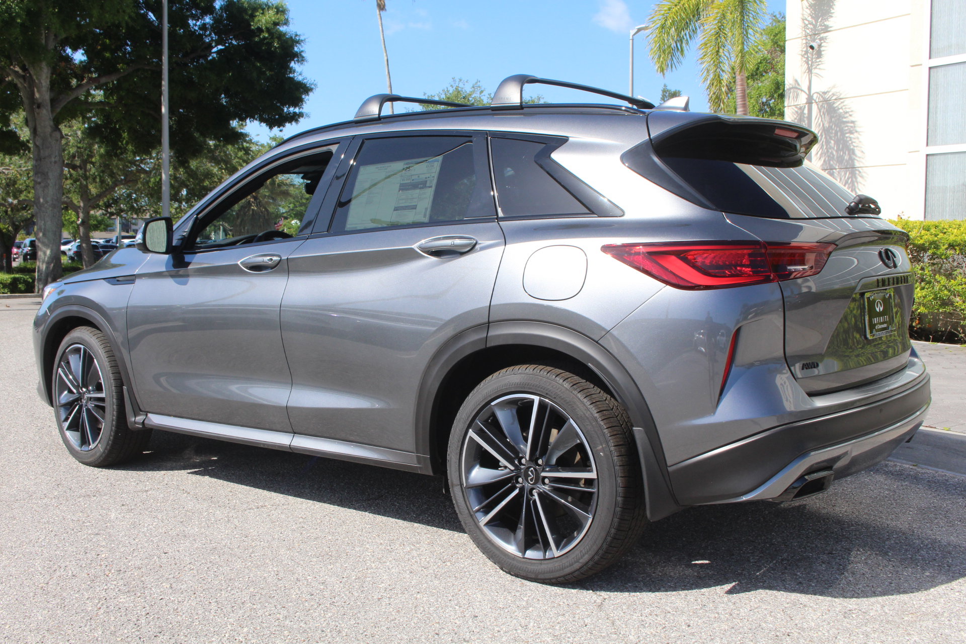 2025 Infiniti QX50 SPORT photo 2
