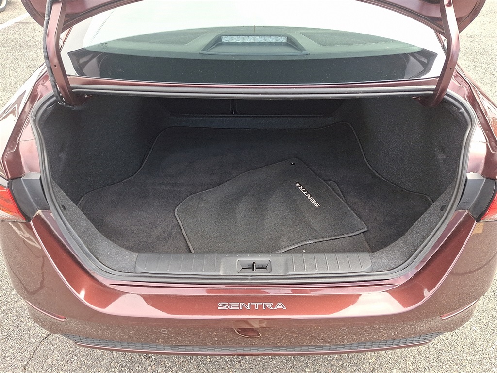2023 Nissan Sentra SV photo 29