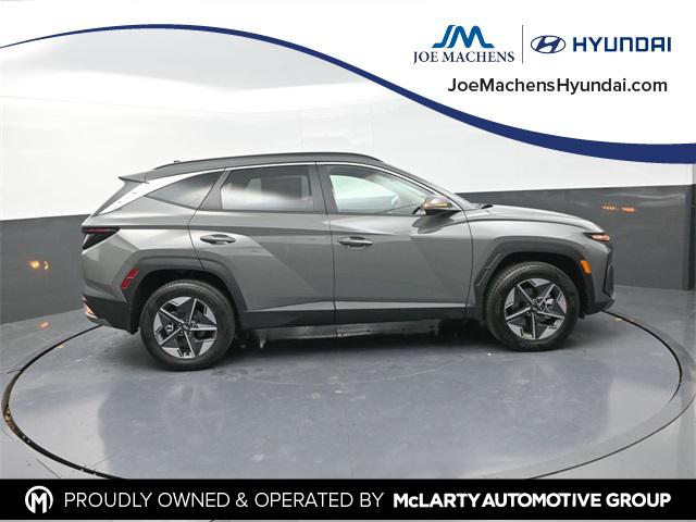 2026 Hyundai Tucson SEL Premium's photo