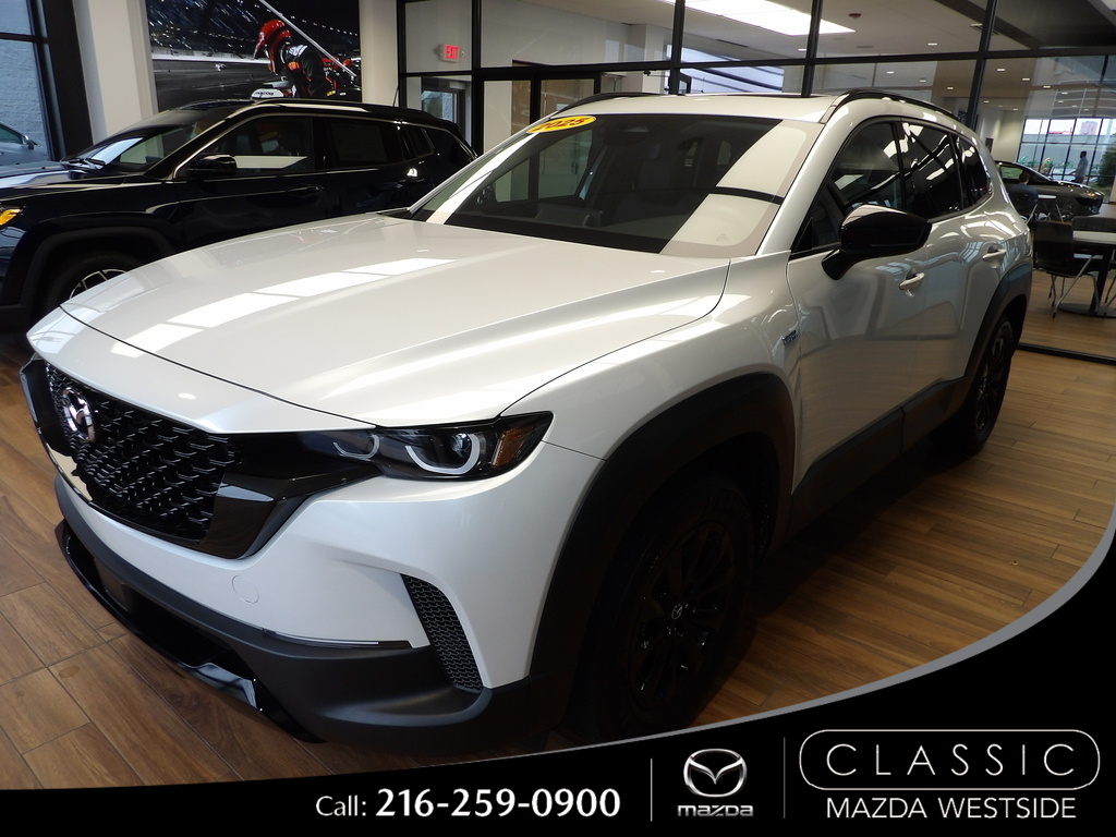 2025 Mazda CX-50 Premium's photo
