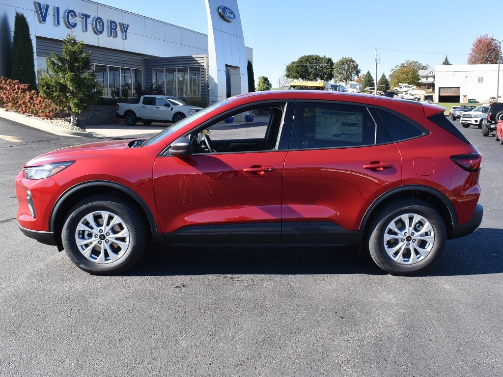 2026 Ford Escape Active photo 2