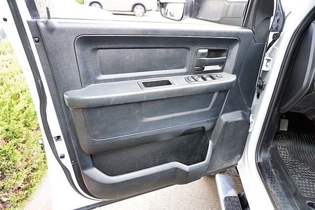 Used 2021 White Ram Tradesman image 25