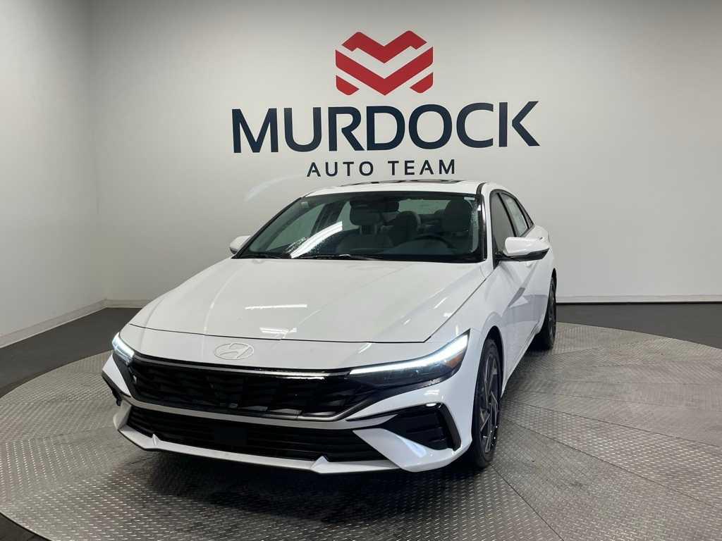 2025 Hyundai Elantra Hybrid Limited photo 2