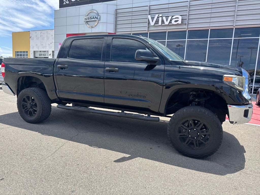 Used 2019 Black Toyota  image 36