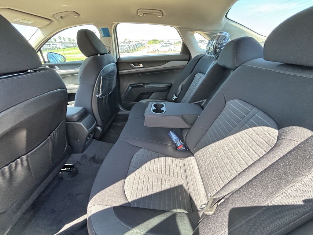 2026 Kia K5 LXS photo 16