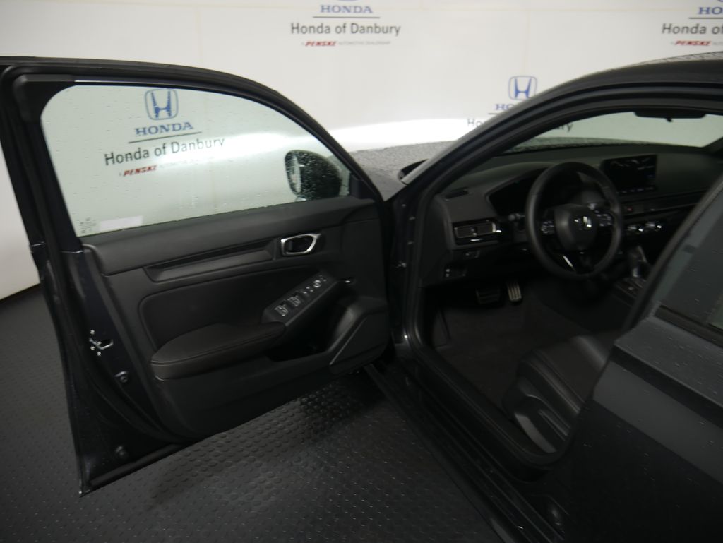 2026 Honda Civic Hatchback Sport photo 8