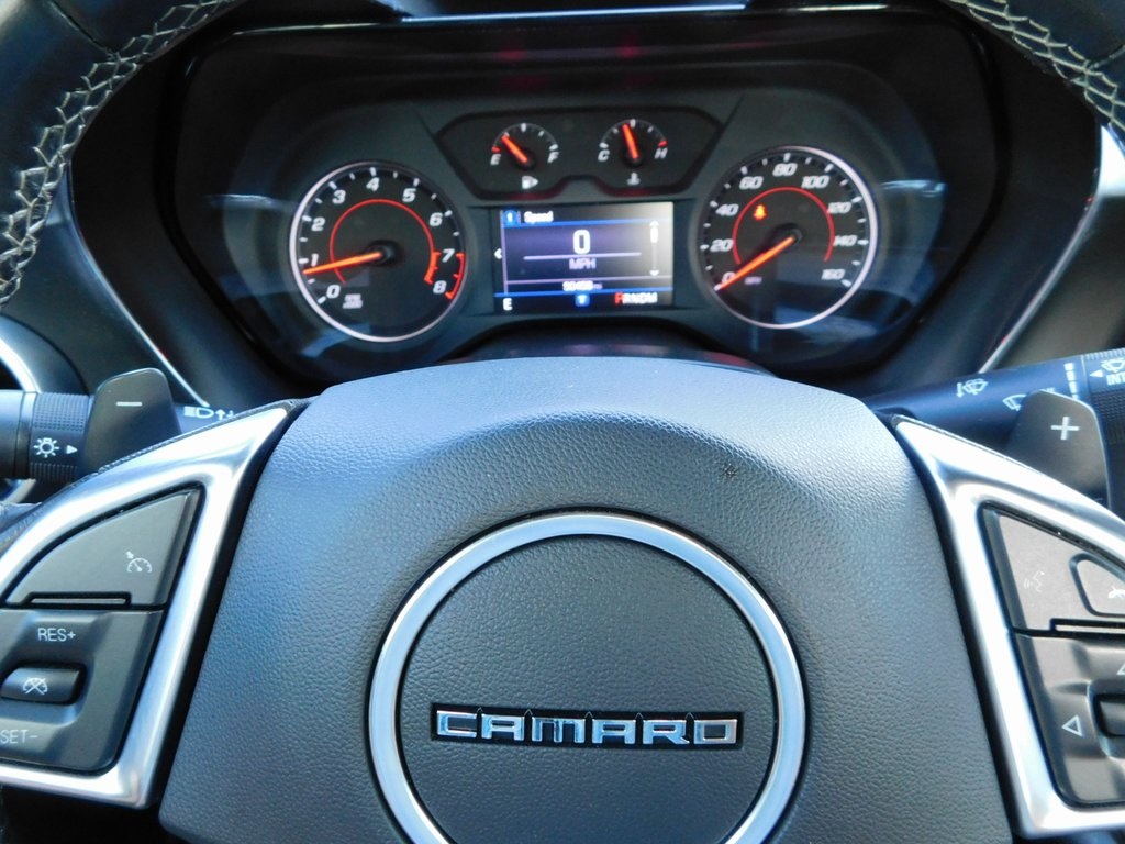 2019 Chevrolet Camaro 1LT photo 22