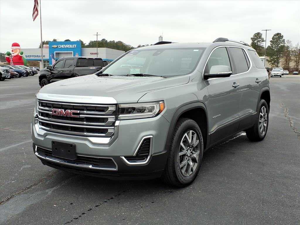 2023 GMC Acadia SLE's photo
