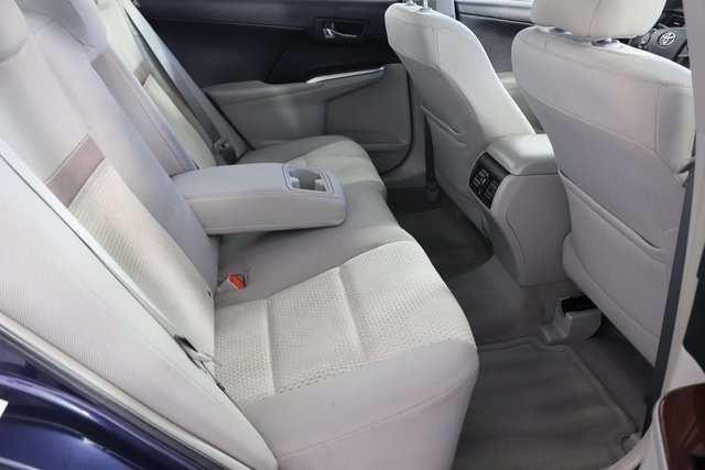 2014 Toyota Camry L photo 21