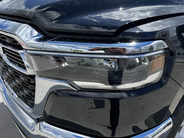 2025 Ram 1500 Tradesman photo 9