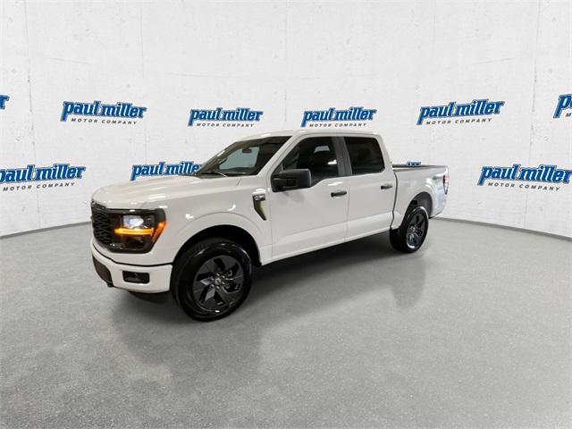 2025 Ford F-150 STX photo 6
