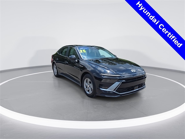 2025 Hyundai Sonata SE photo 2