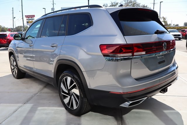 2025 Volkswagen Atlas SE Technology photo 4