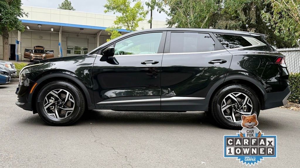 2024 Kia Sportage LX photo 4