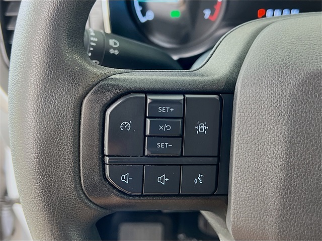2023 Ford F-150 XLT photo 13