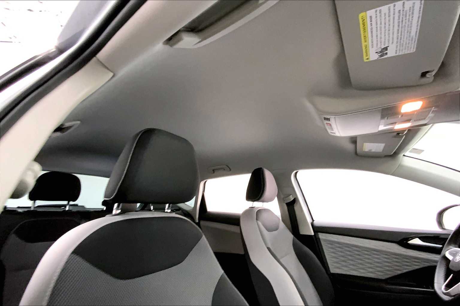 2023 Volkswagen Taos S photo 10