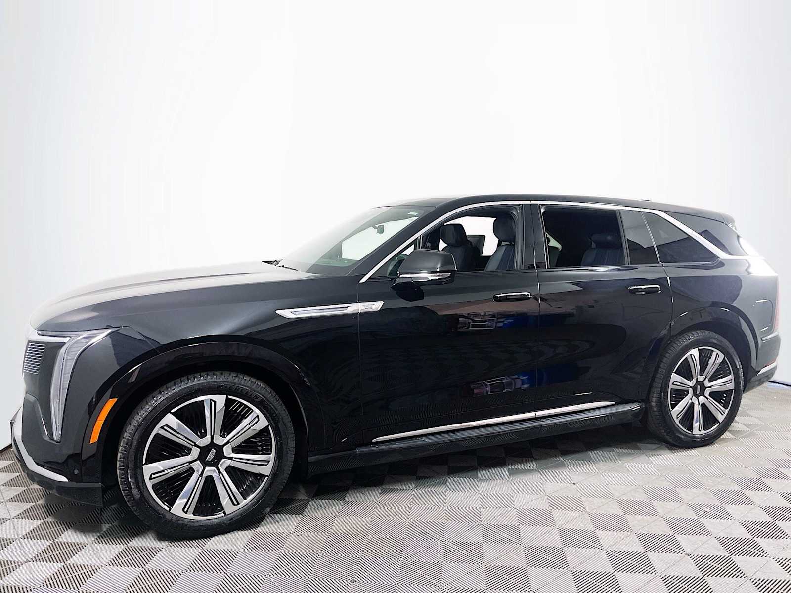 2025 Cadillac Escalade IQ Luxury 1's photo