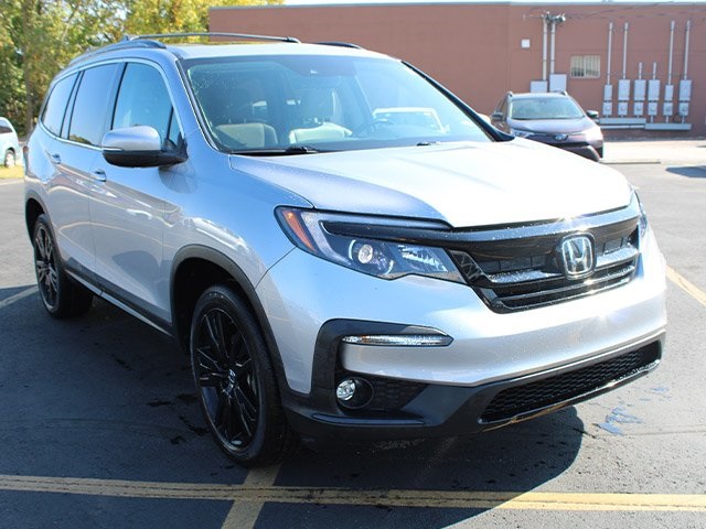 2022 Honda Pilot Special Edition photo 2