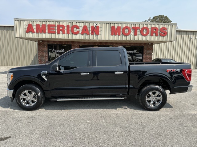 2021 Ford F-150 XLT's photo