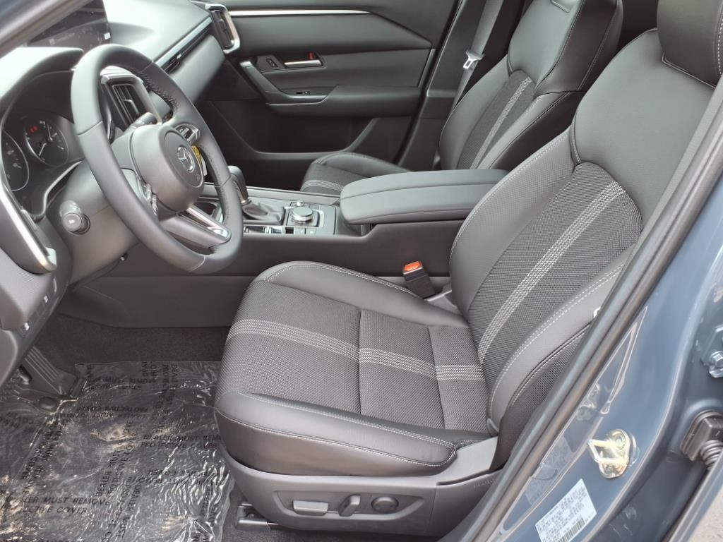 2025 Mazda CX-50 Preferred photo 14