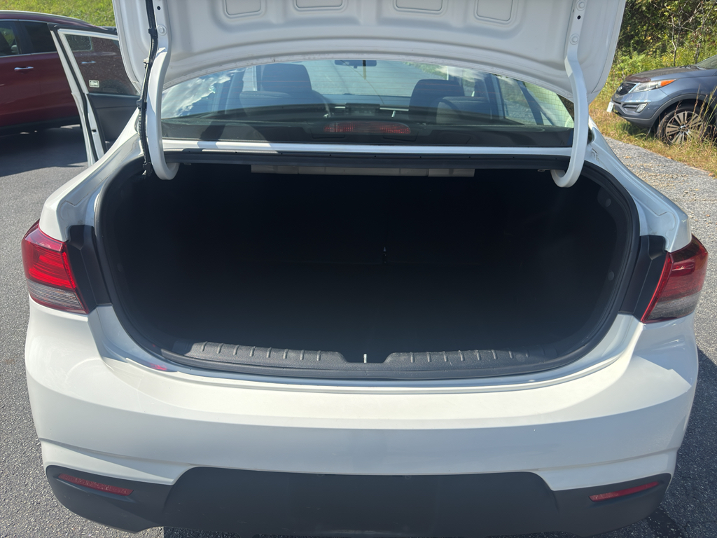 2020 Kia Rio S photo 12