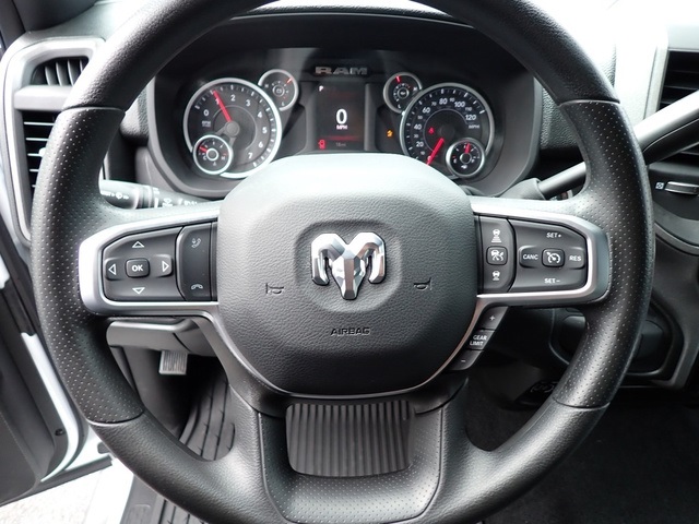 2025 Ram 2500 Tradesman photo 14