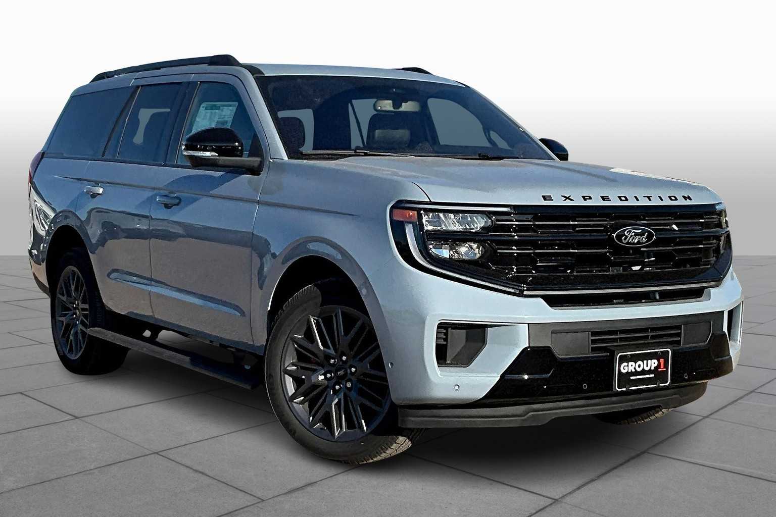 2025 Ford Expedition Platinum photo 2