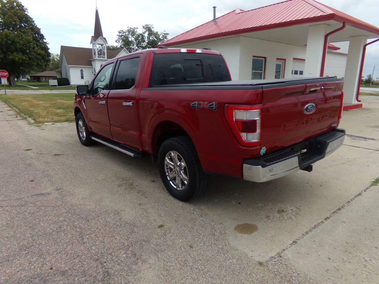 2022 Ford F-150 Lariat photo 10