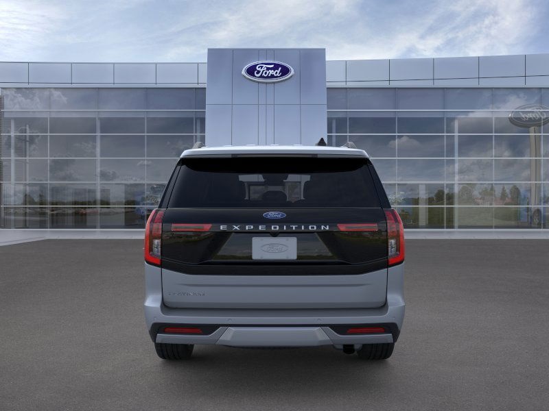 2025 Ford Expedition Platinum photo 4