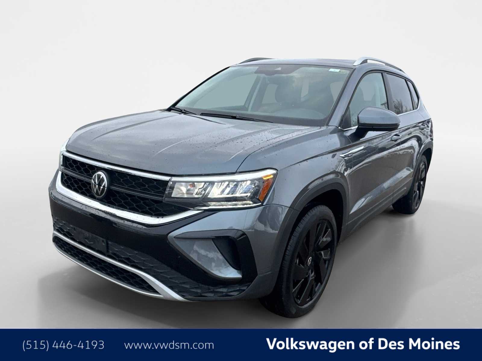 2024 Volkswagen Taos SE's photo