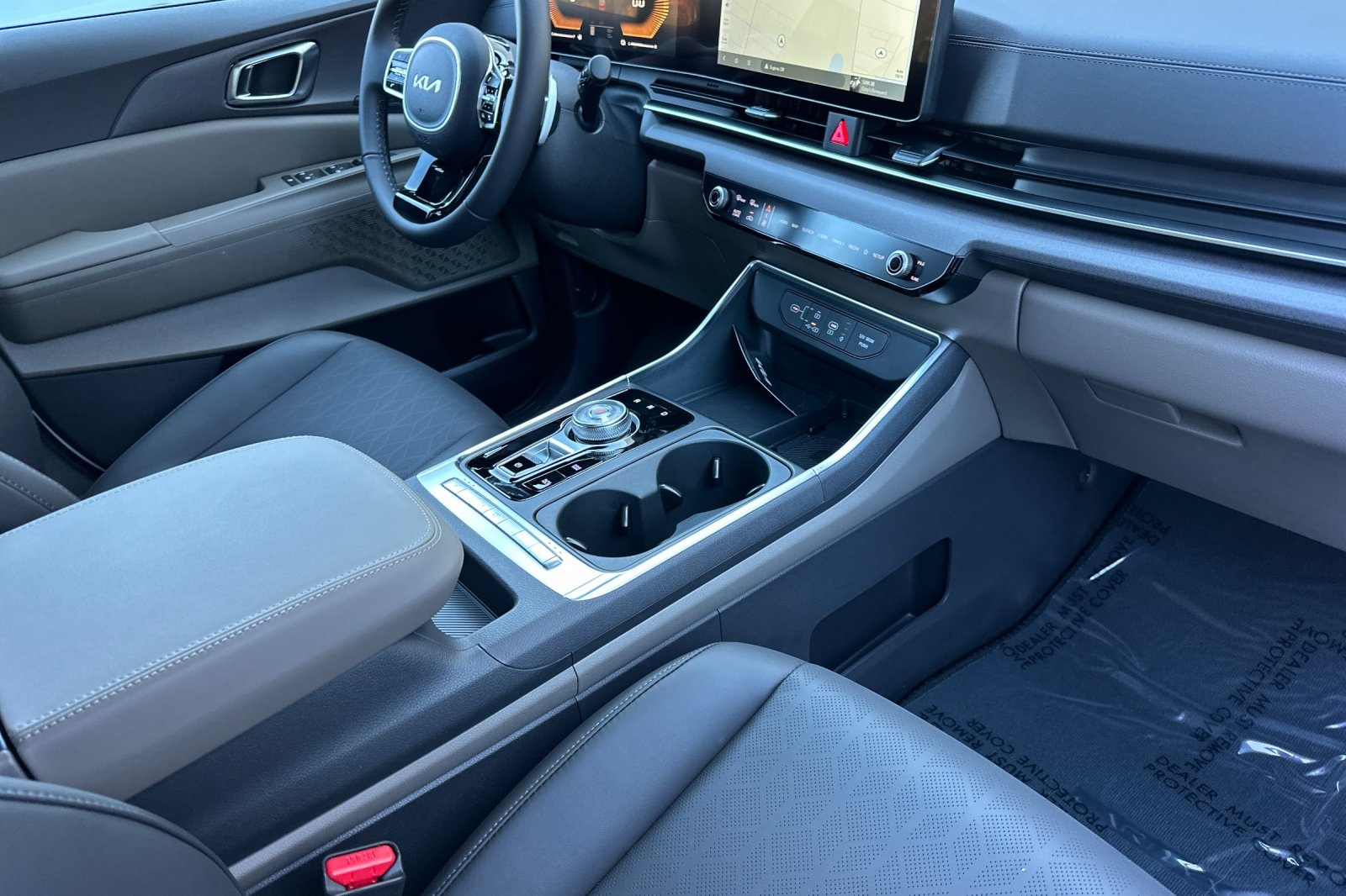 2026 Kia Carnival EX photo 12