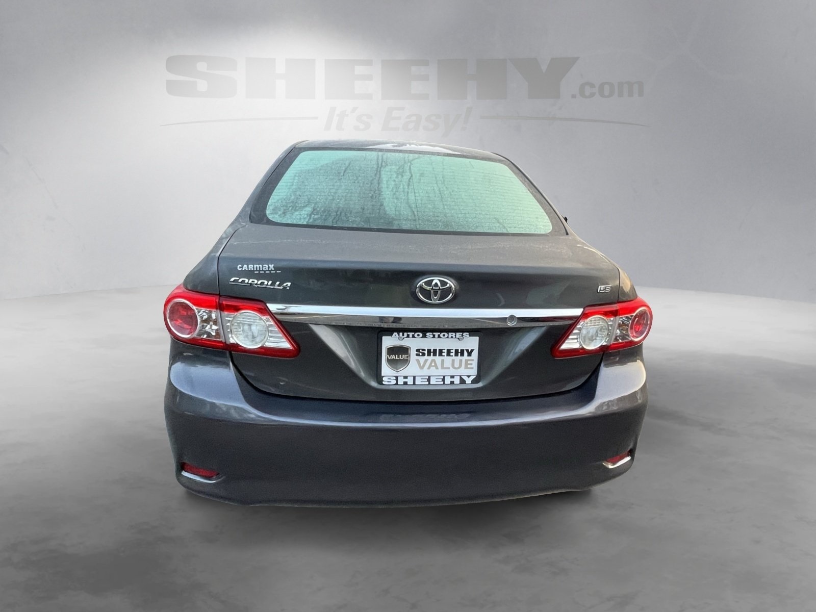 2013 Toyota Corolla LE photo 6