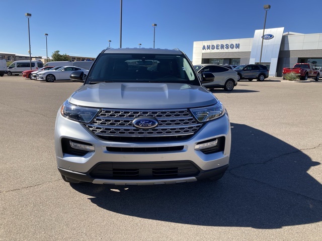 2023 Ford Explorer Limited photo 2