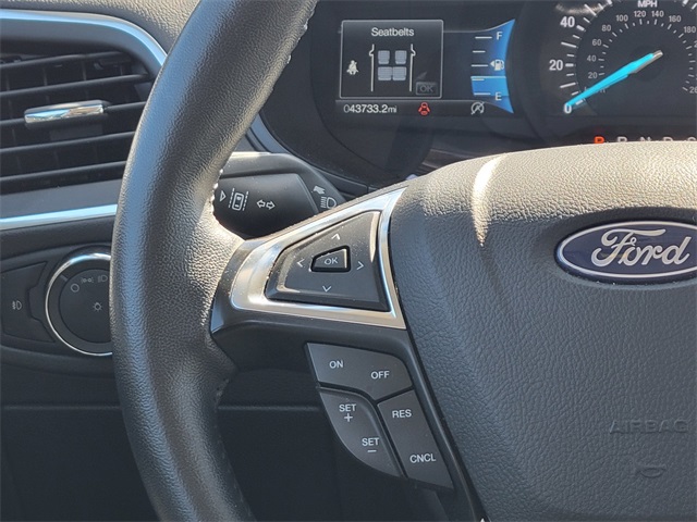 2024 Ford Edge Titanium photo 27
