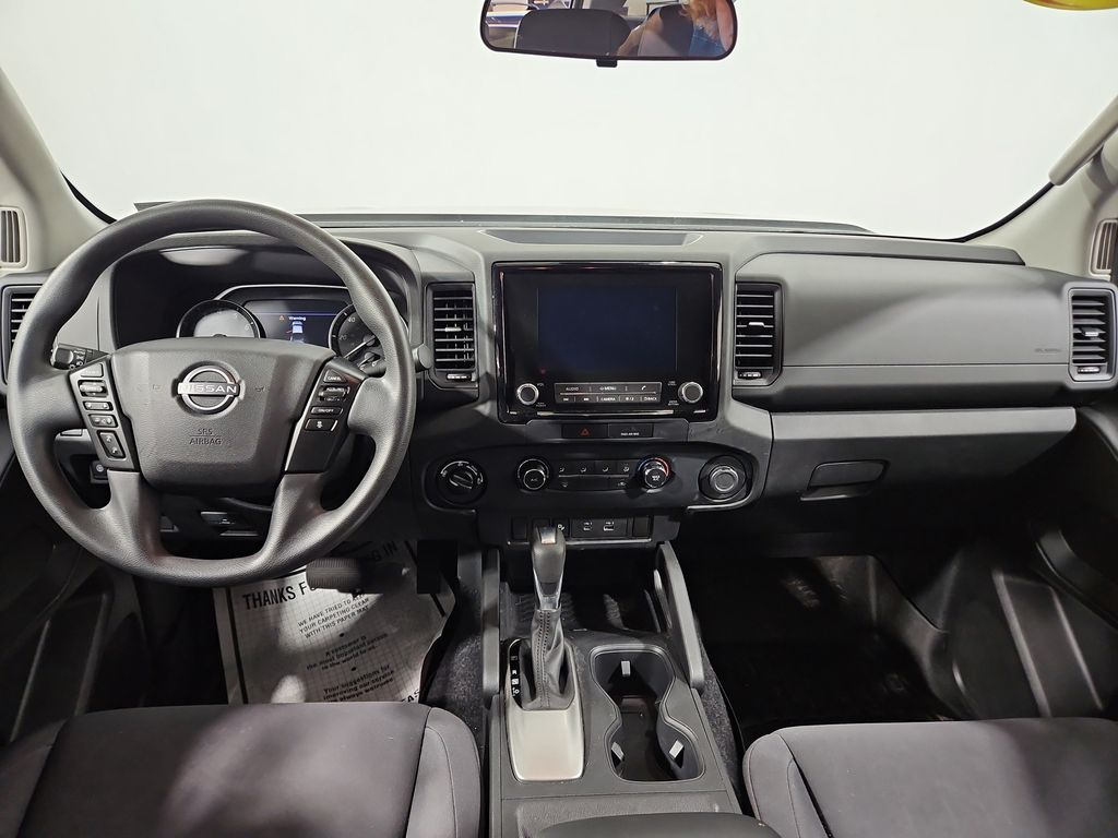 2022 Nissan Frontier S photo 13