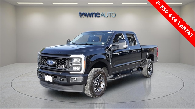 2023 Ford F-350 Super Duty Lariat's photo