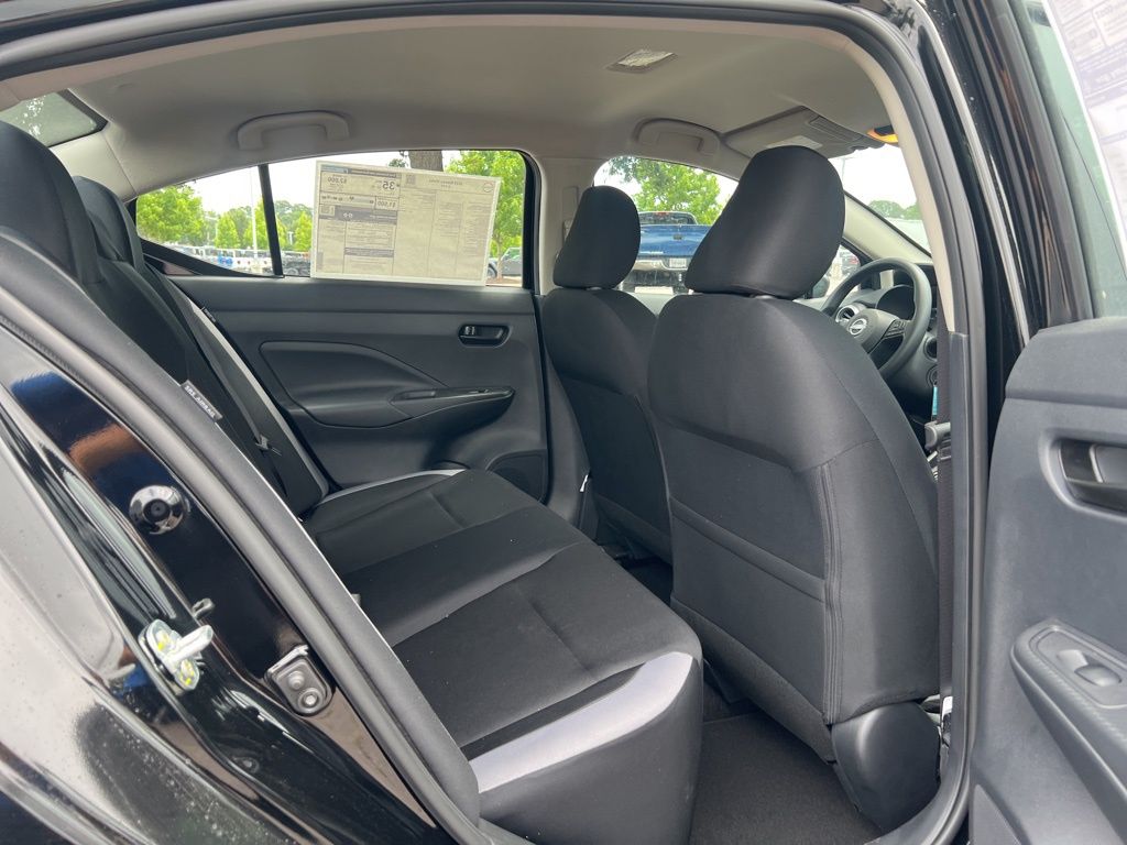 2025 Nissan Versa S photo 15